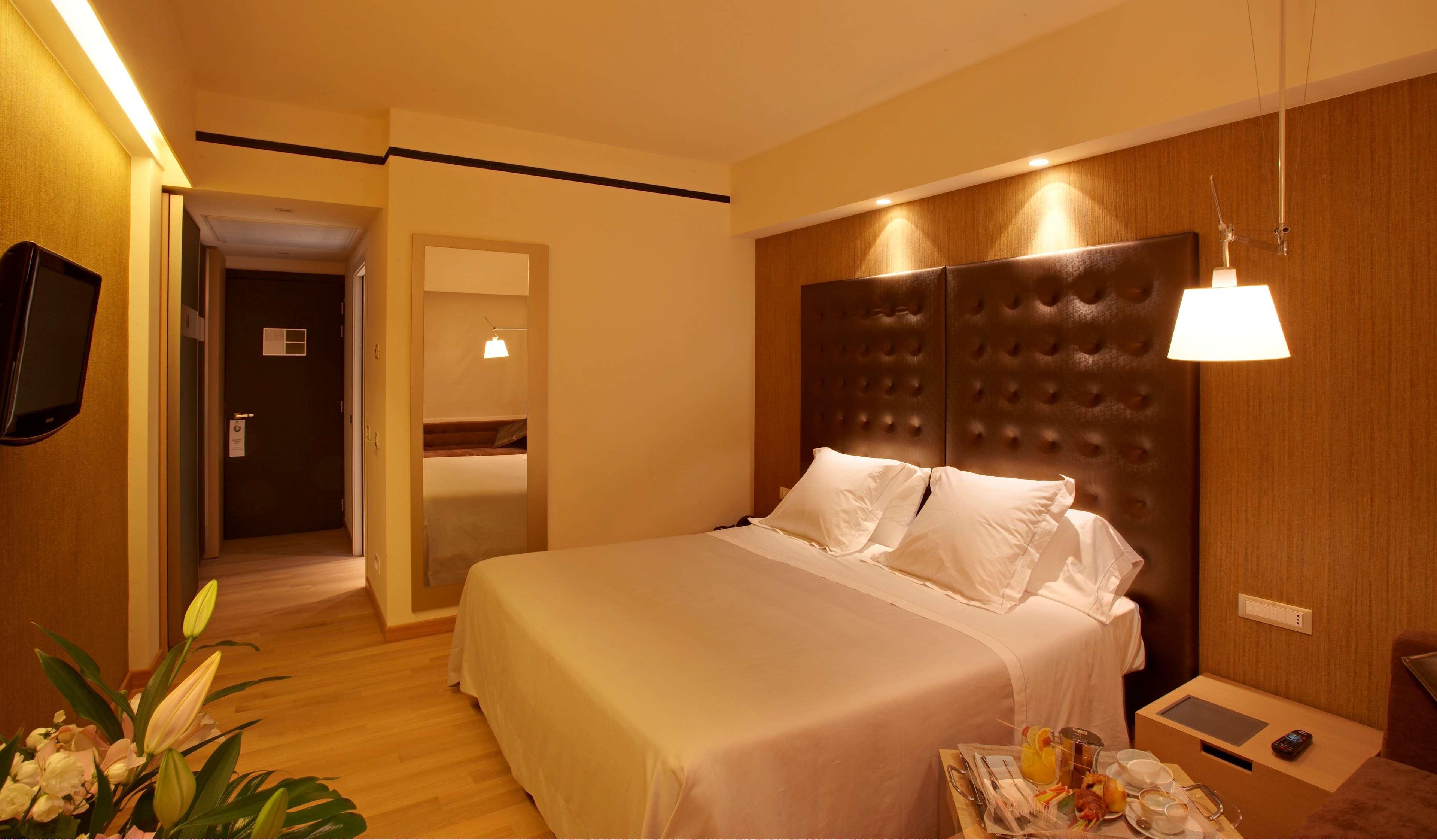 Best Western Plus Atrium Inn & Suites Clarksville Extérieur photo